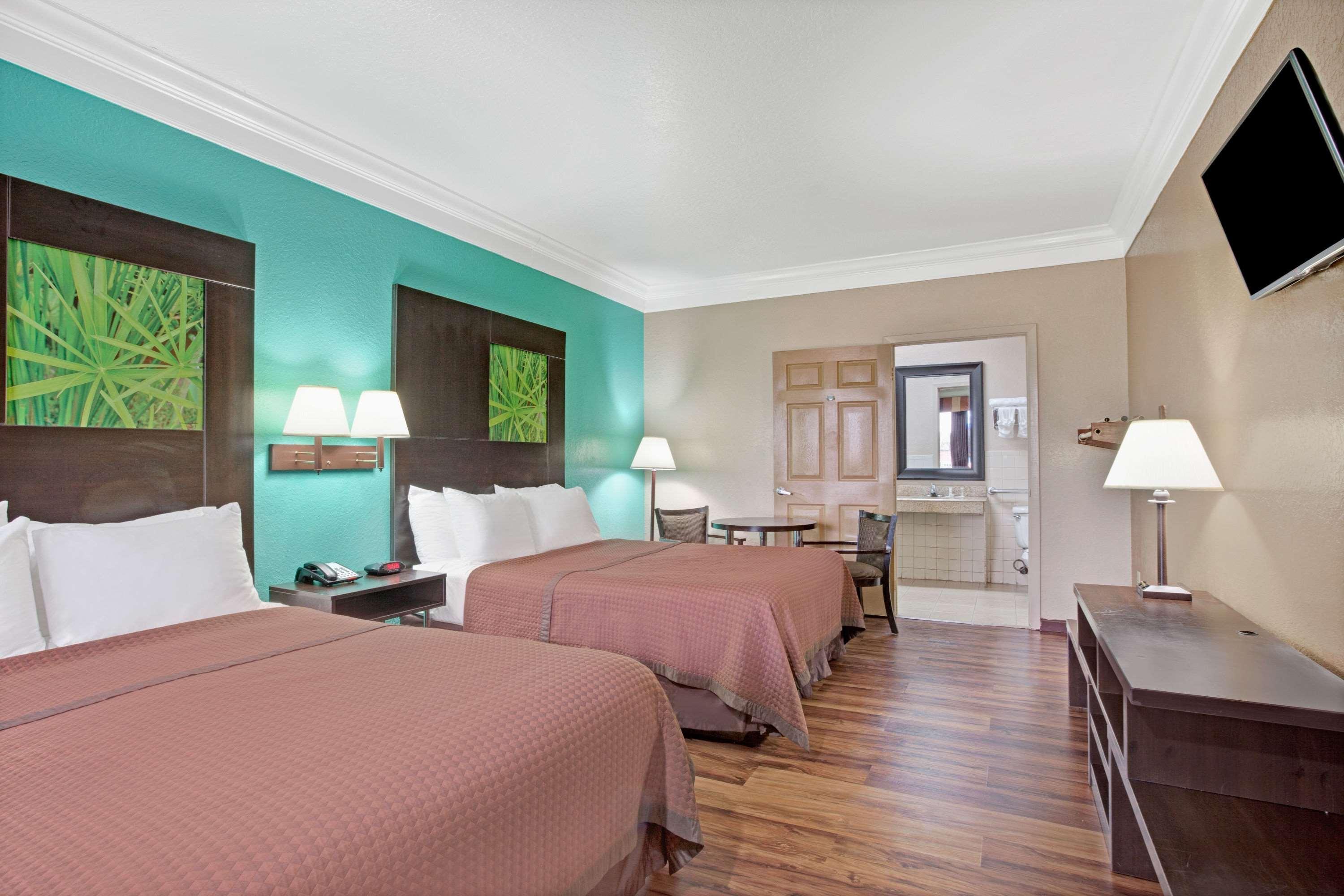Super 8 By Wyndham Galveston Hotel Exterior foto